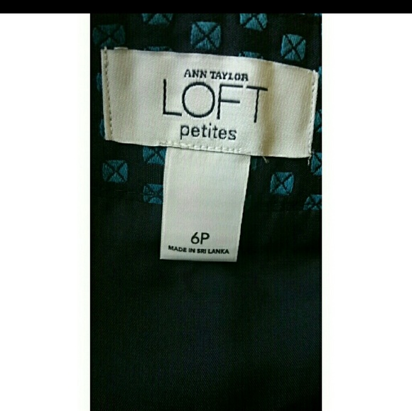 $5/25: Loft green black dot aline mini skirt - Picture 2 of 5